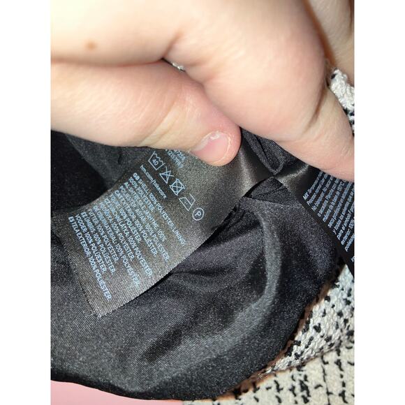 H&M Black And White Plaid Houndstooth Tweed Cropped Jacket Size Small - Picture 4 of 5